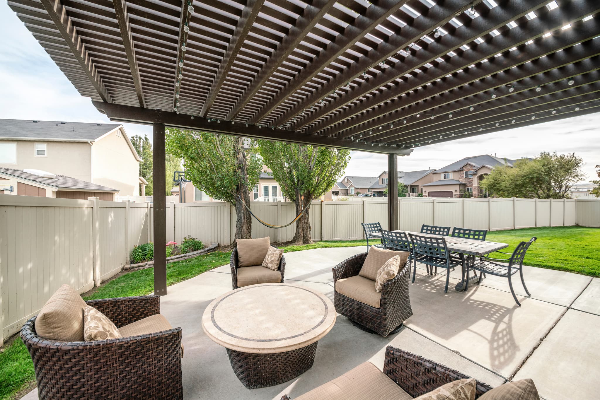 Stamped concrete patio for pergola